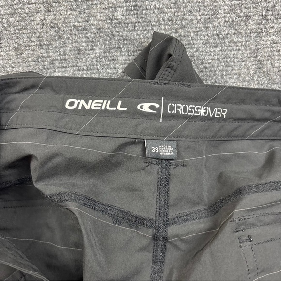O’NEILL Mens Black thin stripe Crossover Hybrid Swim Shorts size: 38 - Picture 5 of 9